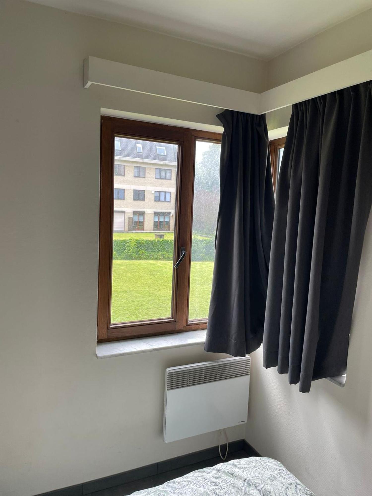 One Bedroom Fully Equipped Apartment With Terrace Brüssel Exterior foto