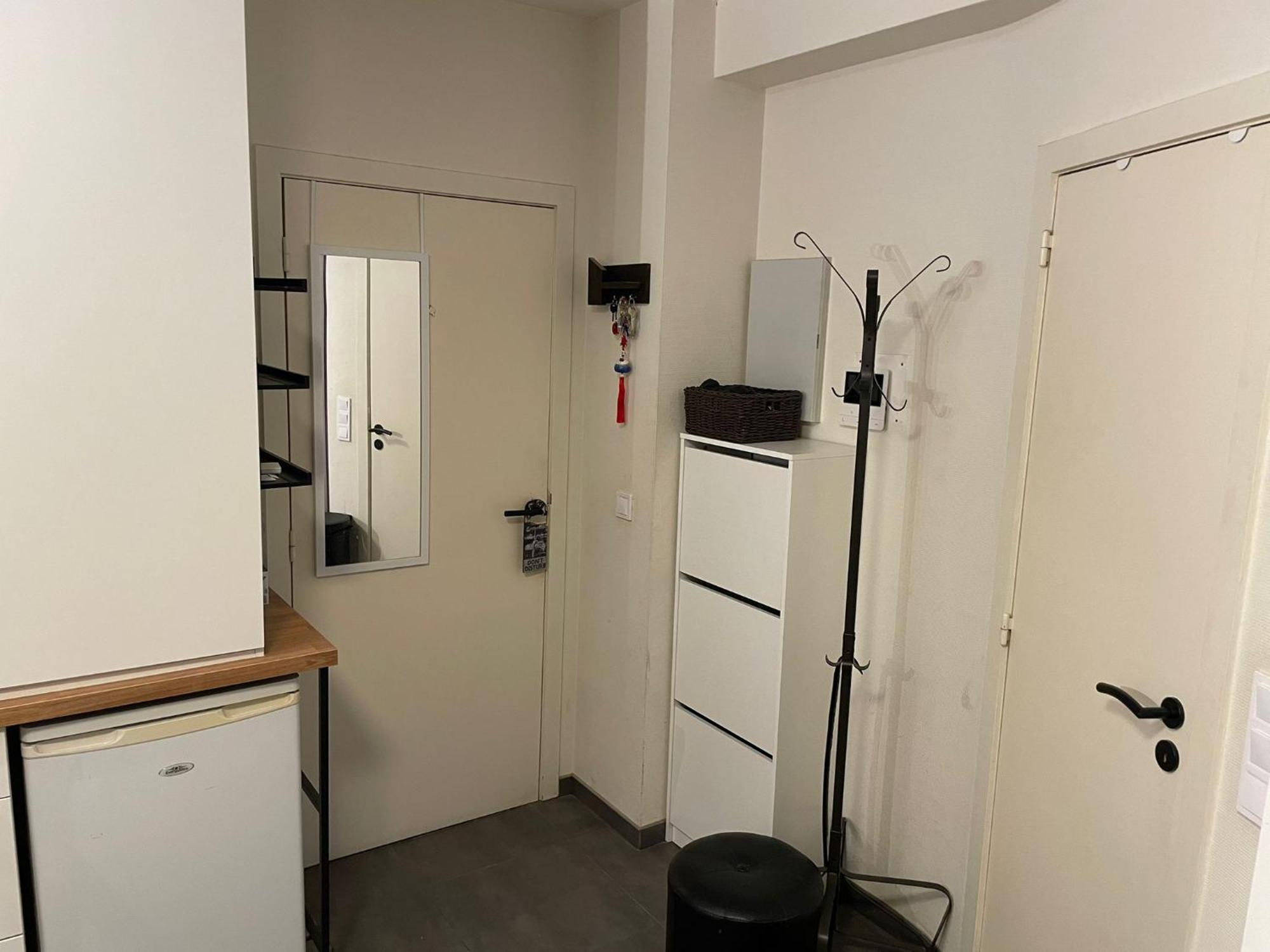 One Bedroom Fully Equipped Apartment With Terrace Brüssel Exterior foto